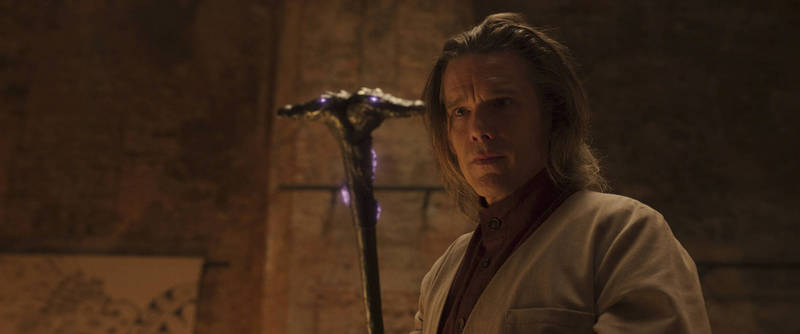 《月光骑士》男星脱口讲“中文”刘思慕傻眼开酸	