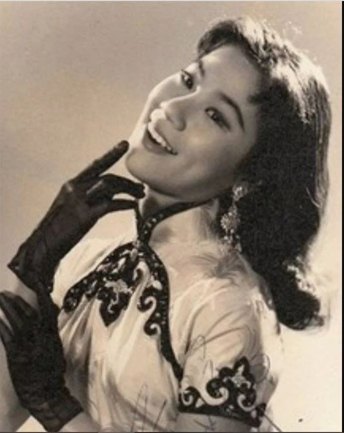 【倒毙酒店房】曾江被谢贤当众掌掴震惊娱圈