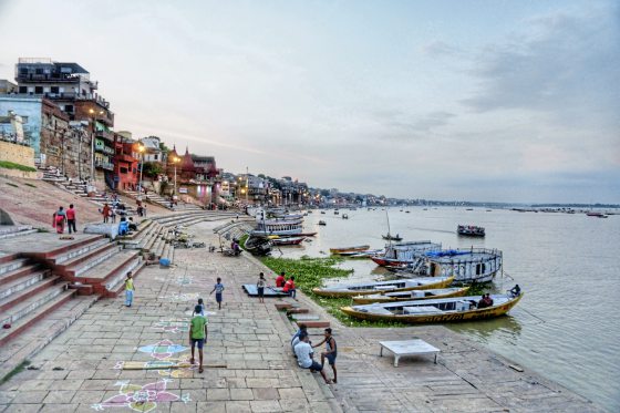 【印度】印度圣城瓦拉纳西,最后一场洗礼