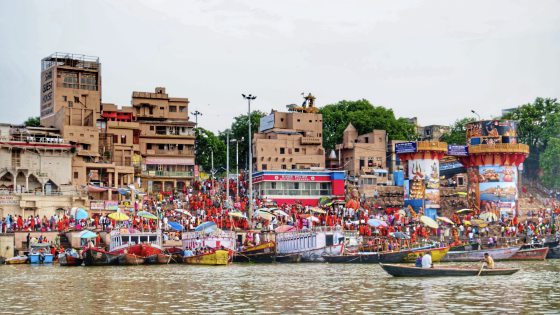 【印度】印度圣城瓦拉纳西,最后一场洗礼