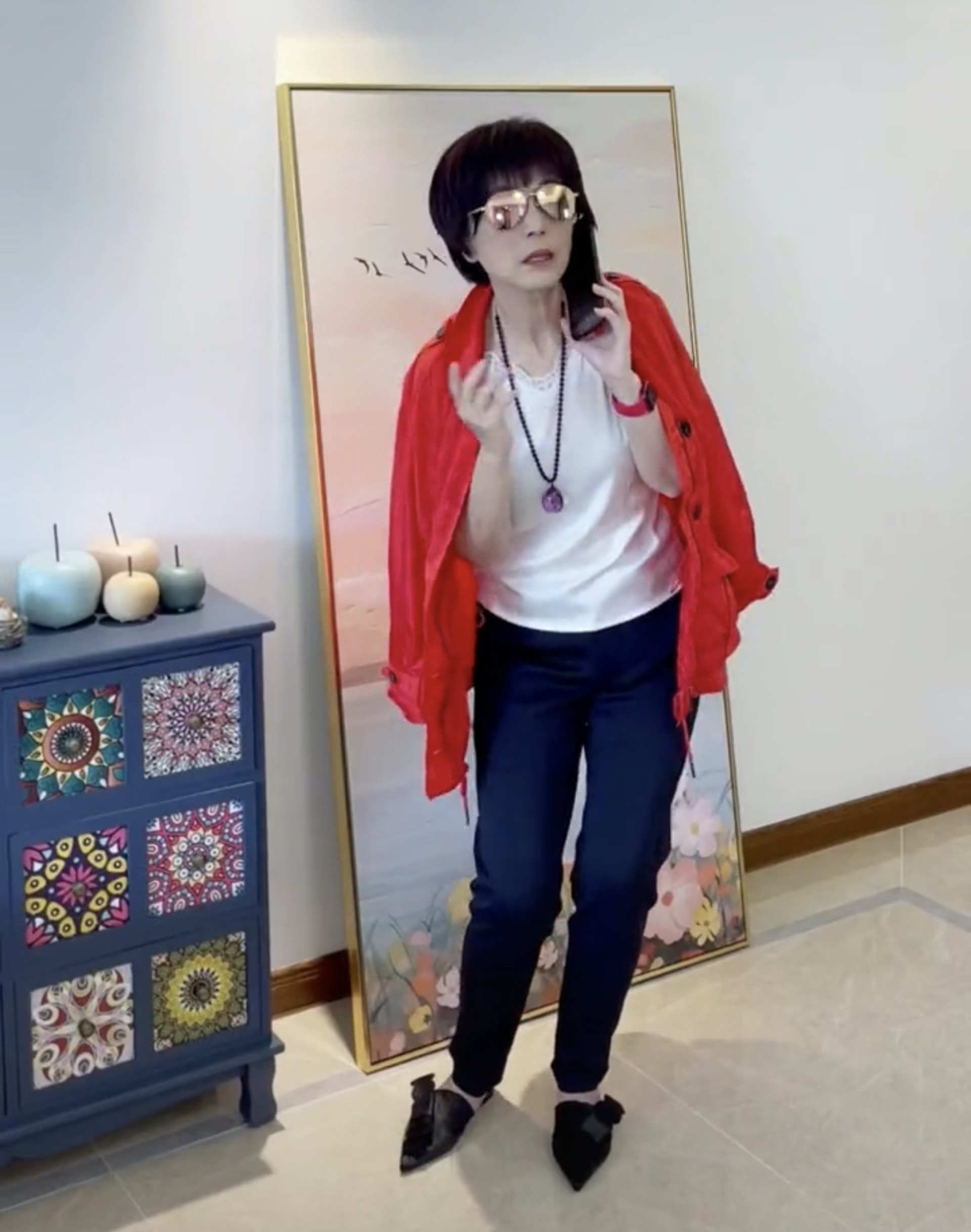 上海封城|苑琼丹1甜甜圈分几餐吃 拍视频搞笑玩出火