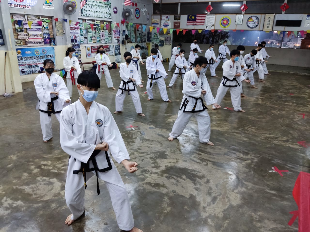 东:4月1日防疫SOP续放宽,运动班全面恢复但校园还不能进行实体课。