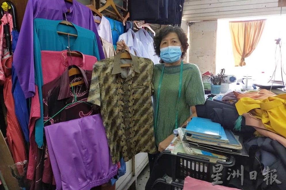 东:开斋节修改衣服生意增加