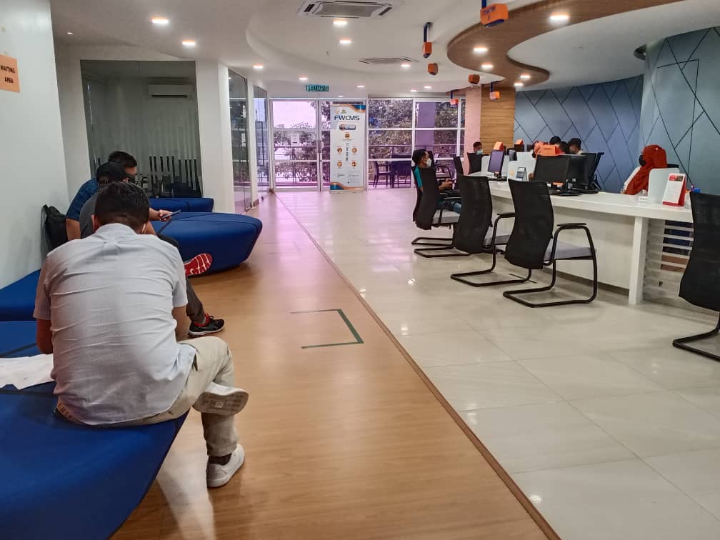 半岛人力局：批准外劳要求严格