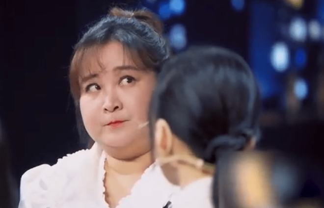 华晨宇妈妈得癌去世 张碧晨代保守秘密