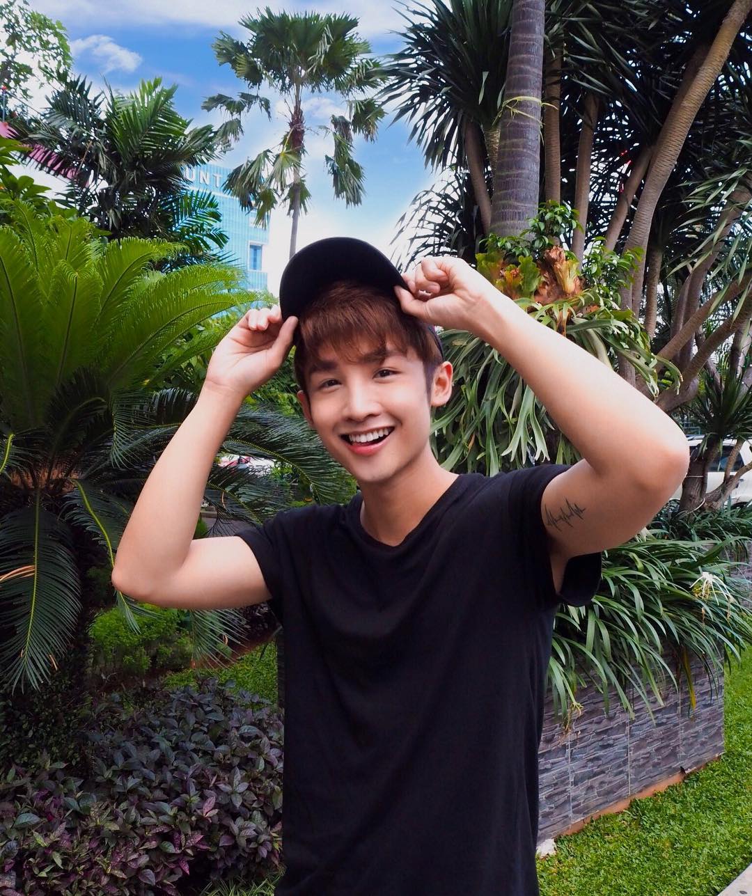 卢信宥龚建华携手友族 合唱《Raya》欢庆开斋节