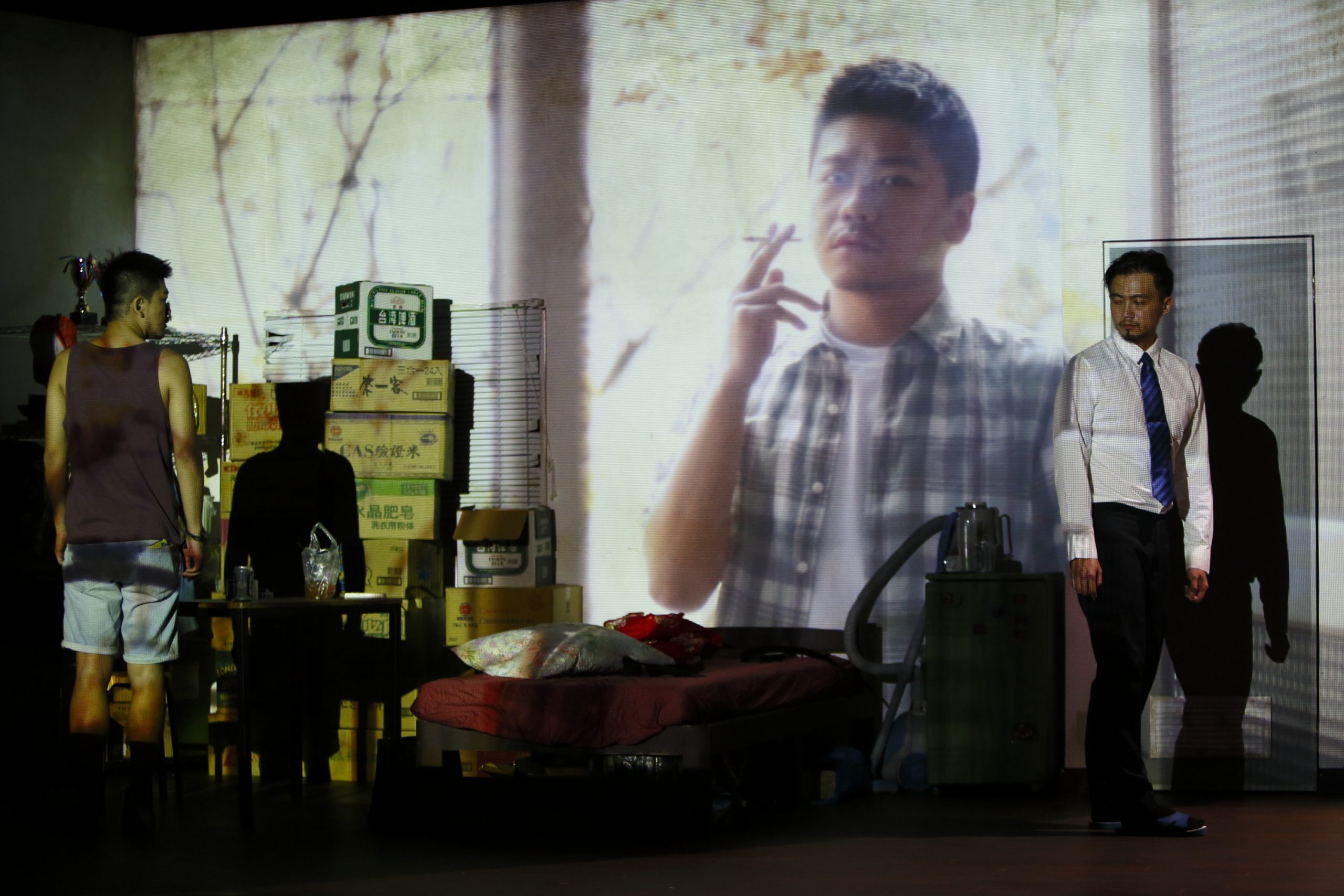 叶伟章/探索梦境的疗愈力量──《梦的故事》舞台剧