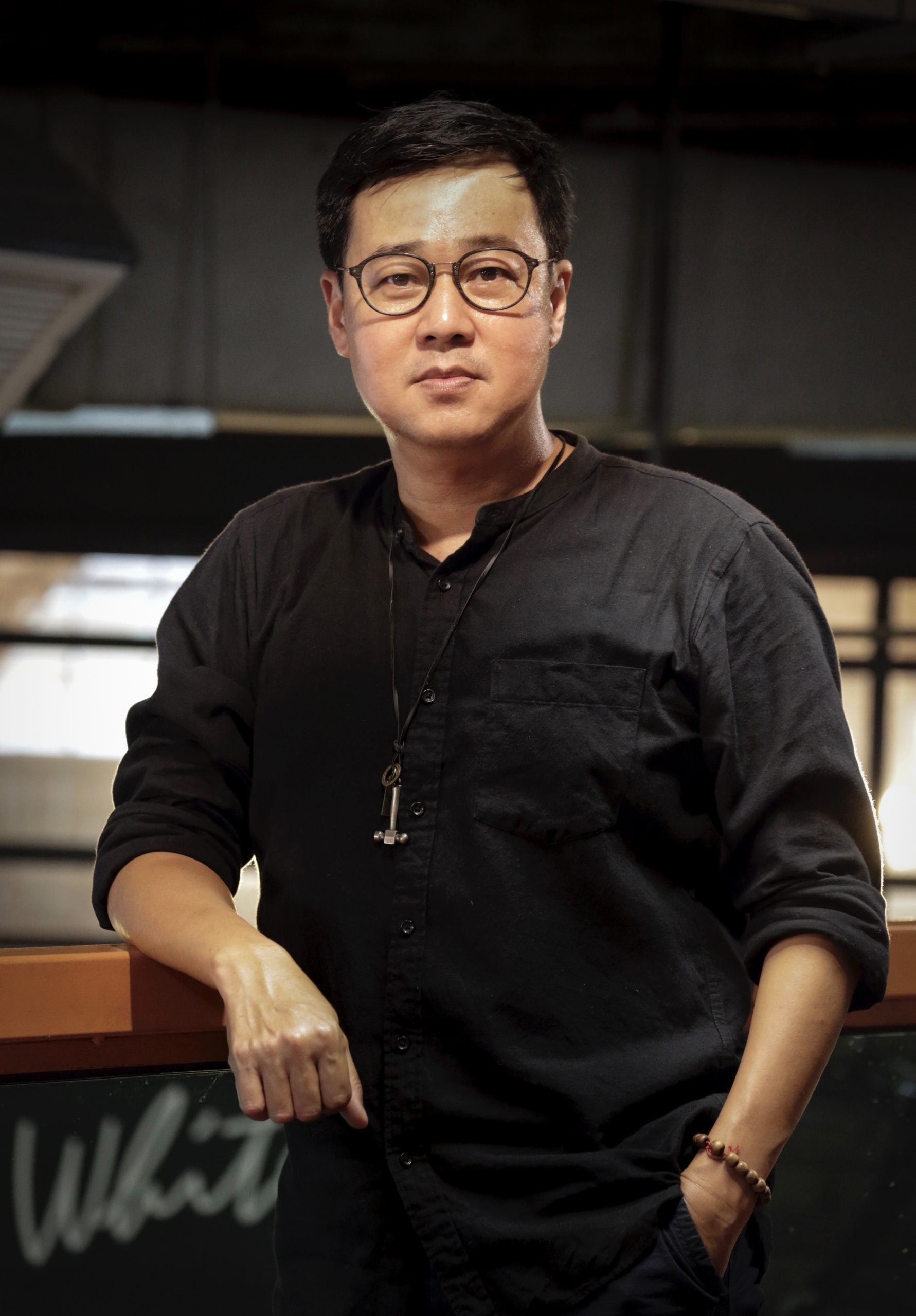 叶伟章/探索梦境的疗愈力量──《梦的故事》舞台剧