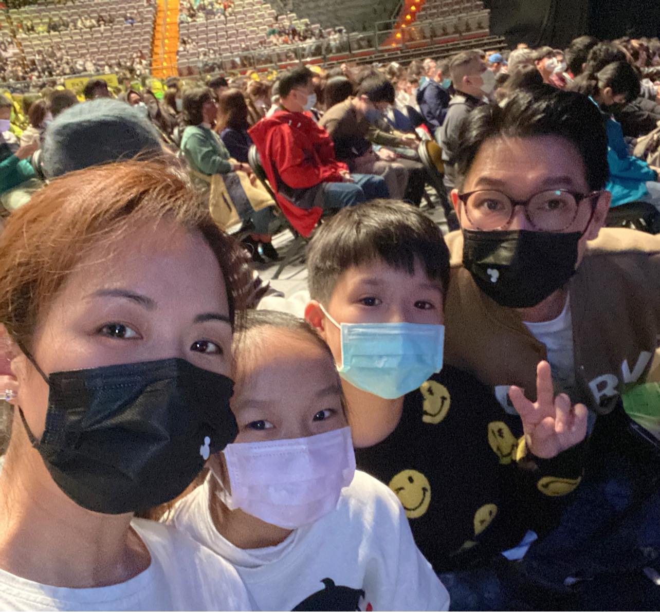 品冠婚姻保温靠“开房间” 难接受8岁女儿情窦初开