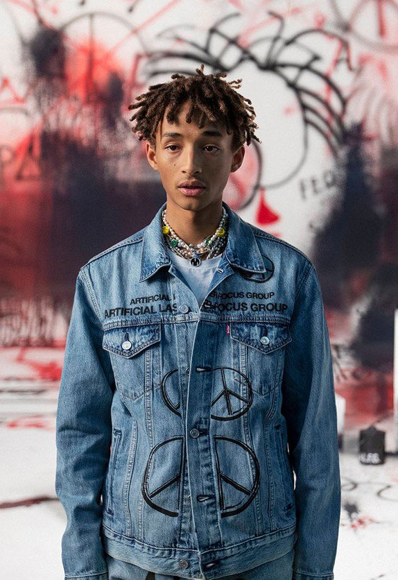 嘲讽年轻人不关心政治经济   杰登史密夫遭全网围攻