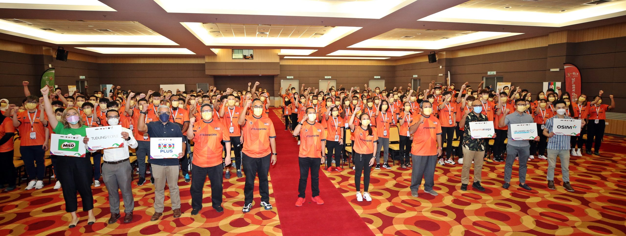 团长东运首日集训营振士气  “夺金者当场获特别奖金”