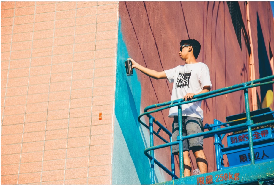 大都会/封面/专访涂鸦艺术家Cloakwork