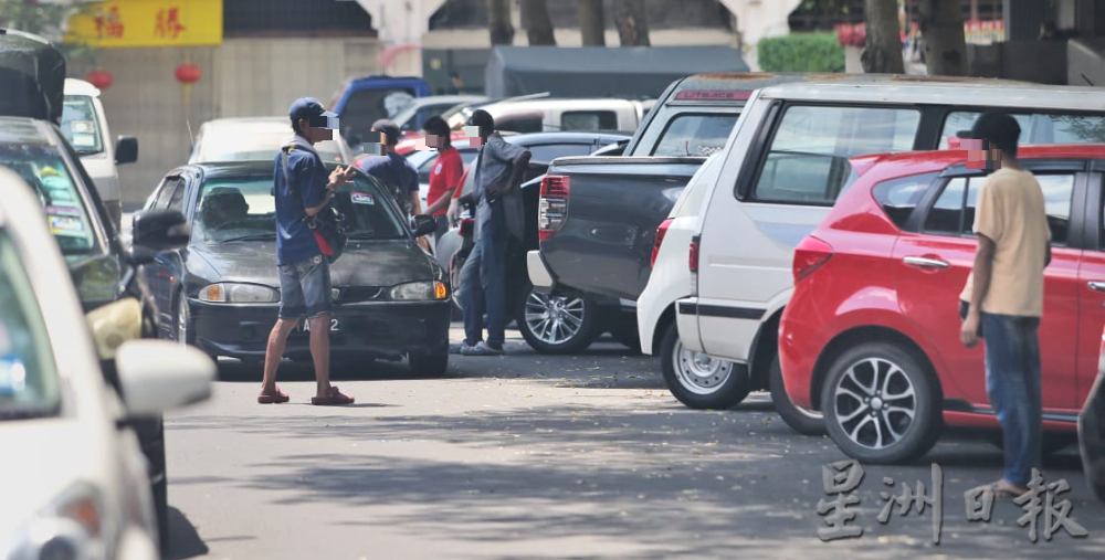 大霹雳时事焦点/怡保游子游客增加 非法看车员卷土重来