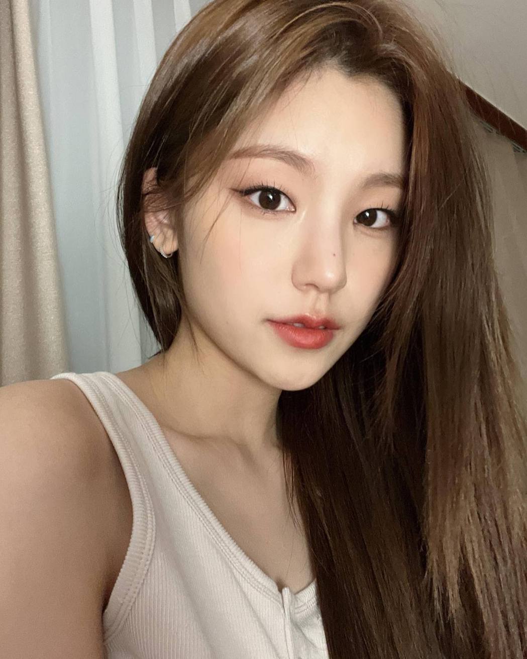 女团成员瘦到肋骨现形 画面曝光网惊：天啊	