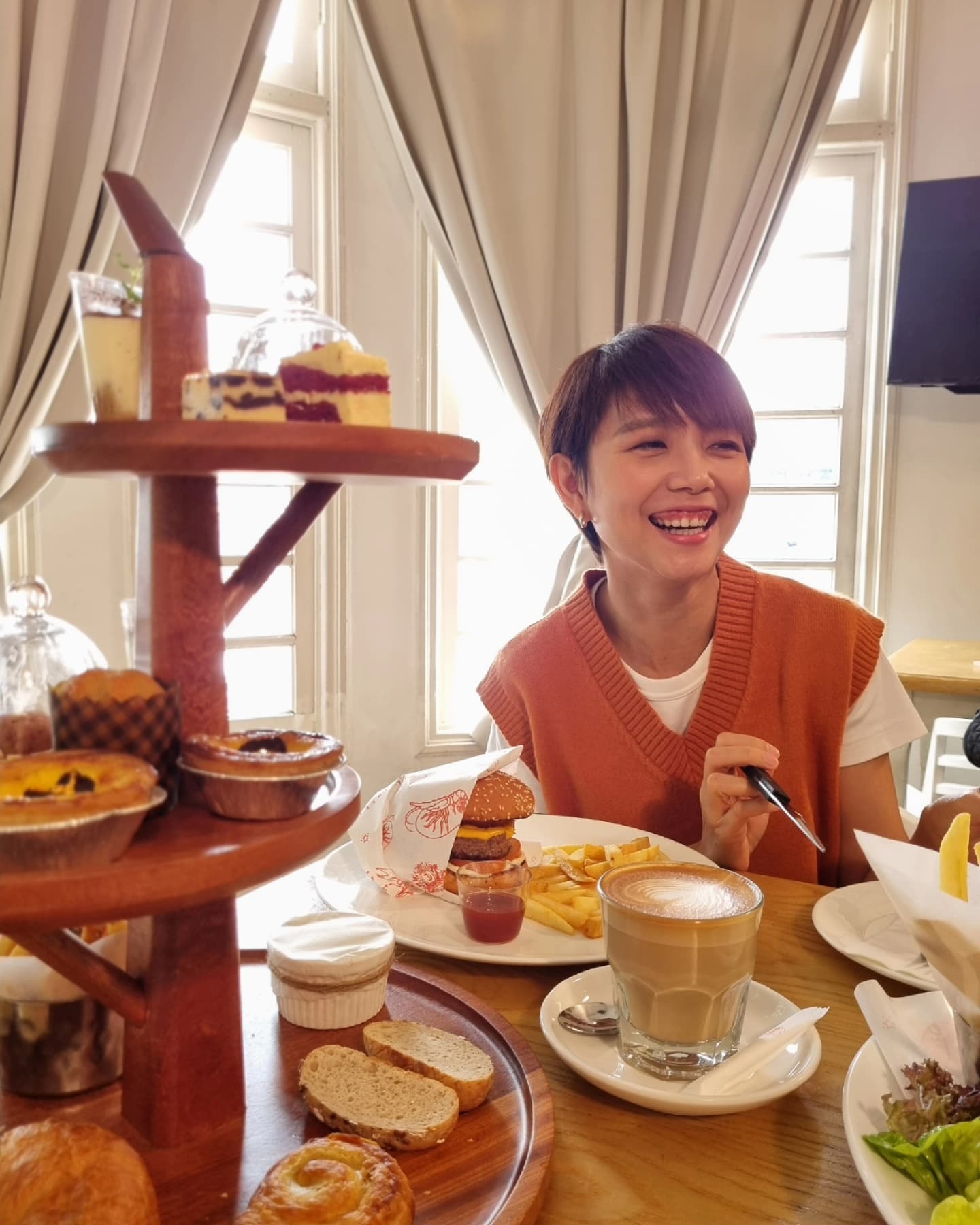 娱文热｜艺人冠病 愈后调理