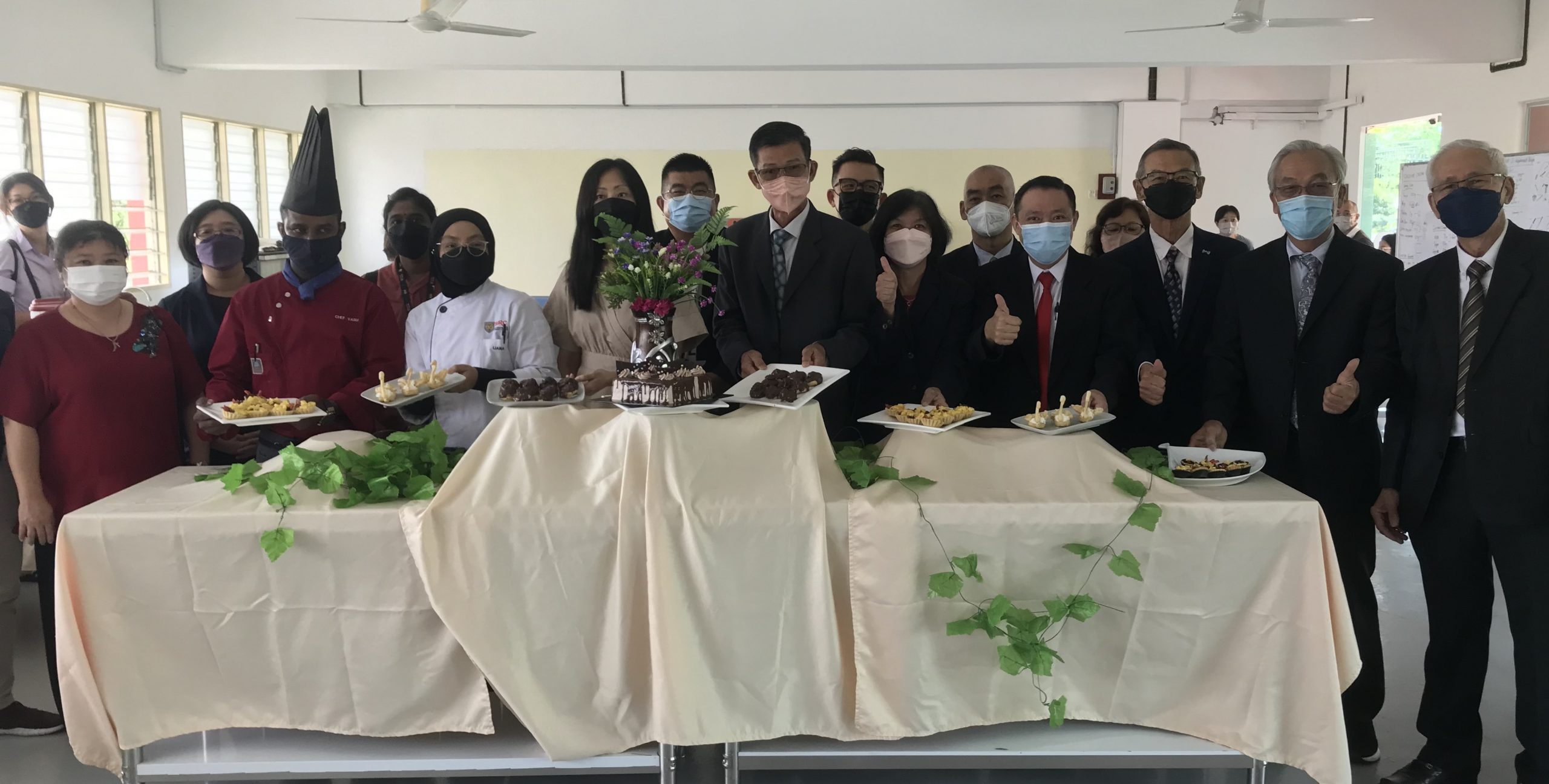 崇华独中学生双轨进修 可读拉曼烹饪艺术文凭课程