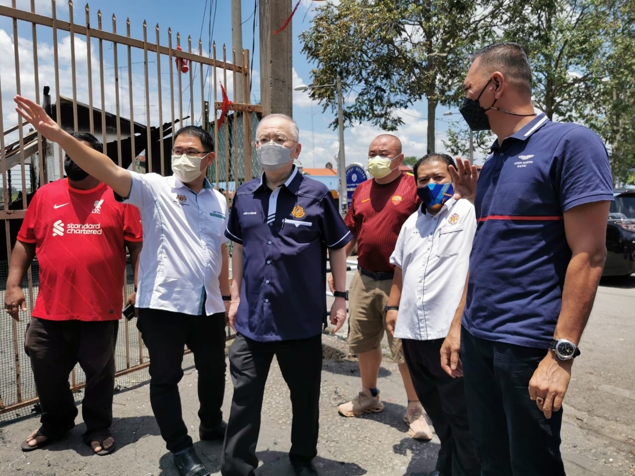 **已签发**柔：永平二马路巴刹焚毁，17摊主获准原址旁暂时营业