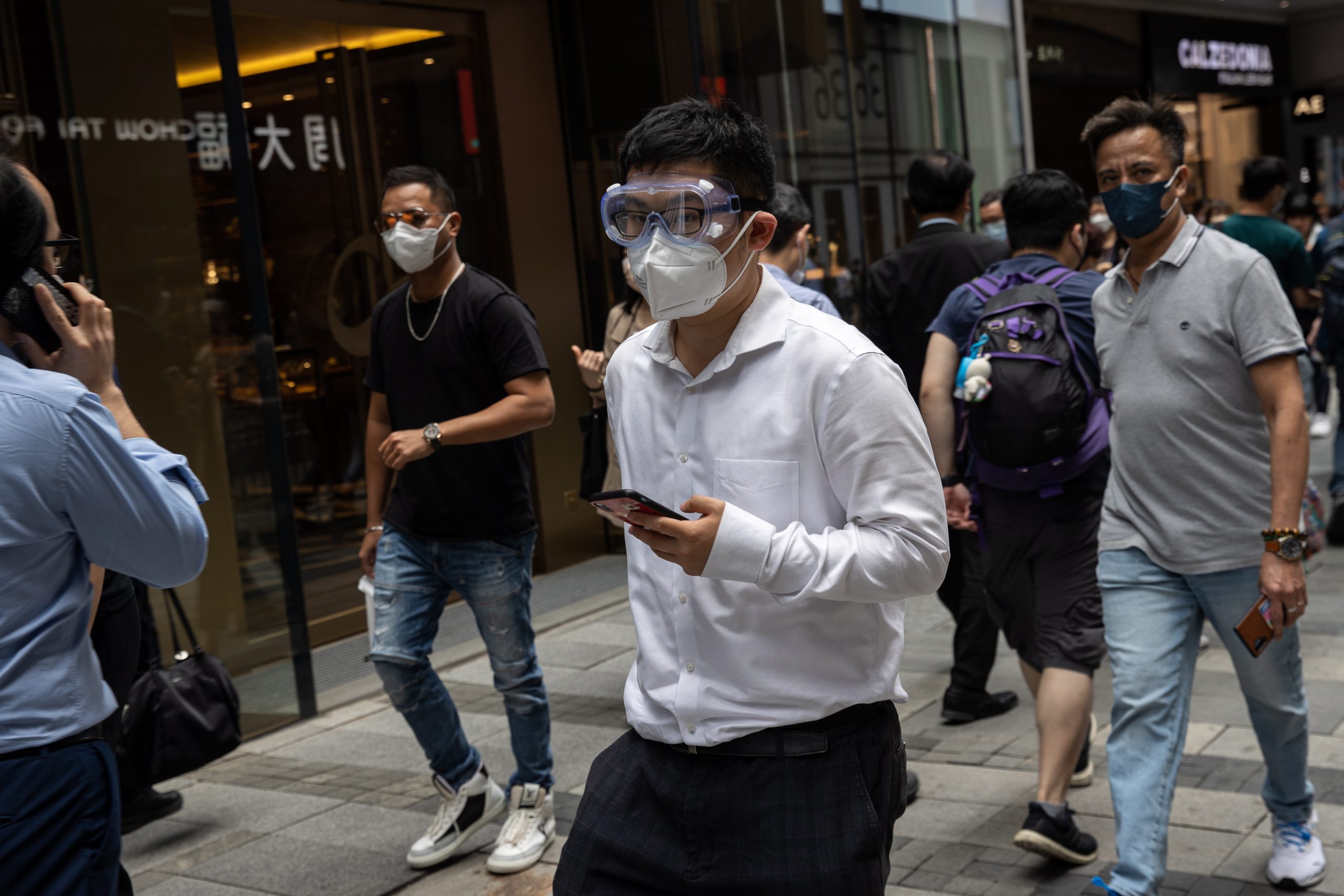 市民连三天自愿快测 港现大量无症状确诊