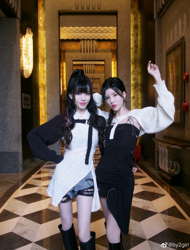 摆脱李靓蕾洗白？ BY2上海捐物资好感度火速上升	