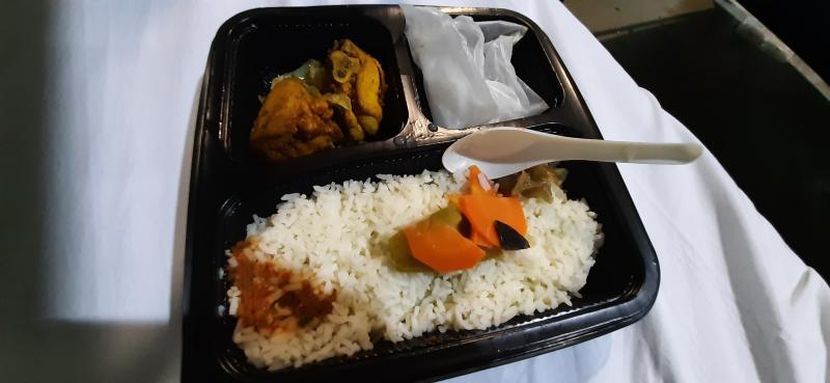 教师没收餐盒迫学生禁食 医生：强迫和羞辱孩子都不恰当