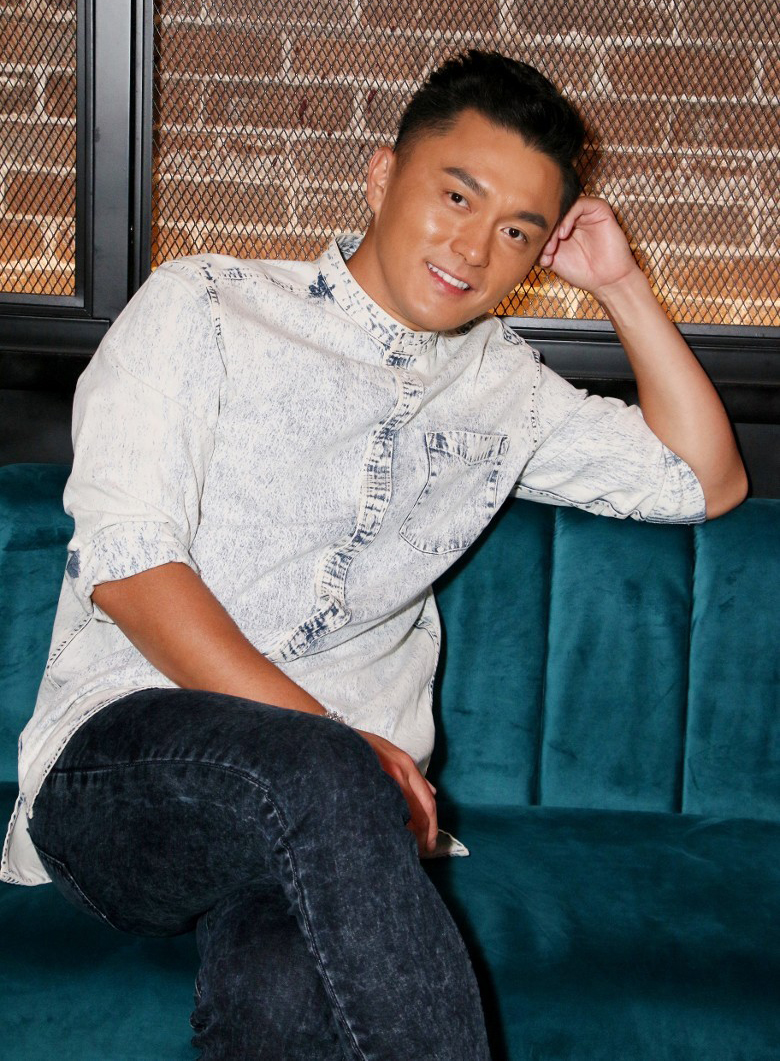 无线拍港版《华灯初上》  杨明获钦点演男一