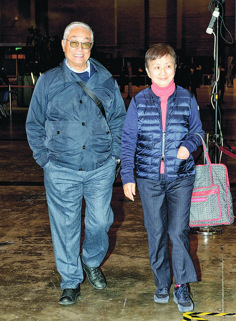 曾江生前最后照片曝光 焦姣首发声：会挺过去