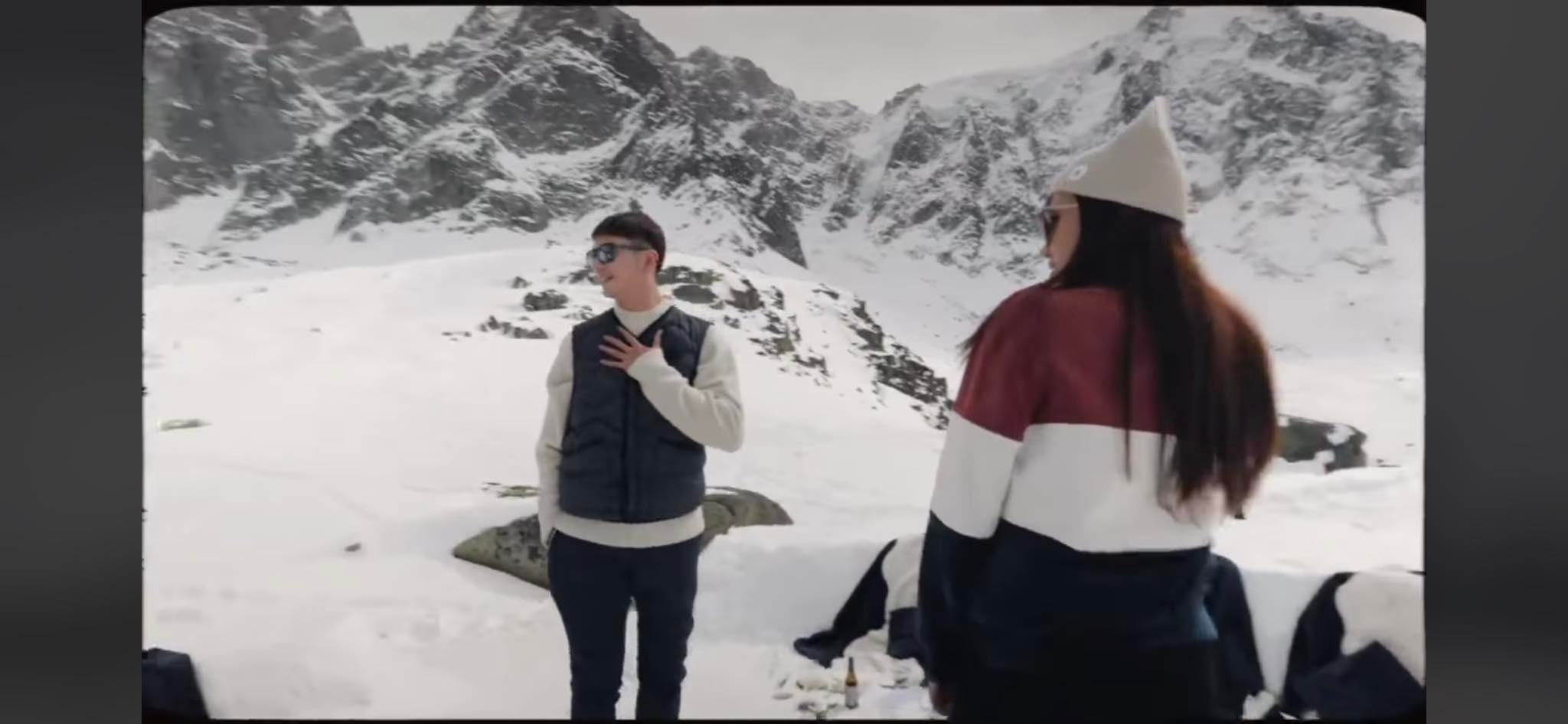 朱浩仁阿尔卑斯山求婚成功 甜蜜告白:一直都认定她就是那个人