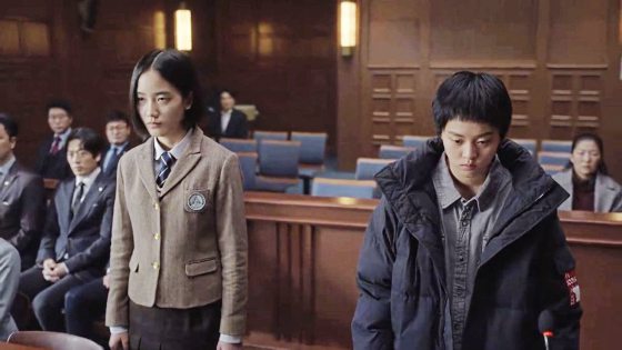 李欣霓/《少年法庭》在惩治与教化之间拉锯