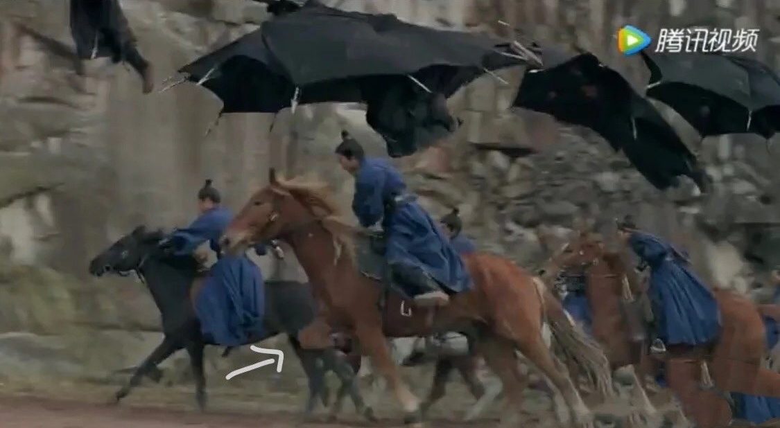 杨洋新剧爆虐马抄袭 网怒轰“停播下架!”