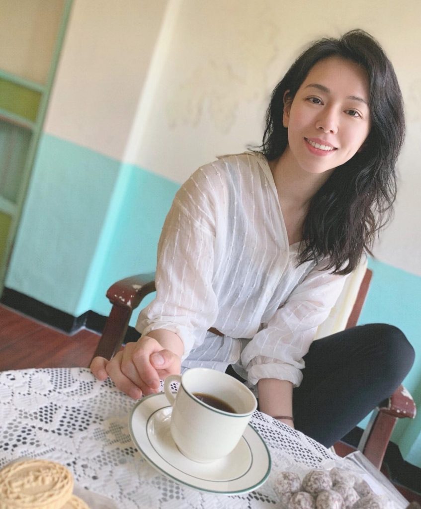 柯震东剧组爆确诊 凤小岳夏于乔紧急快筛