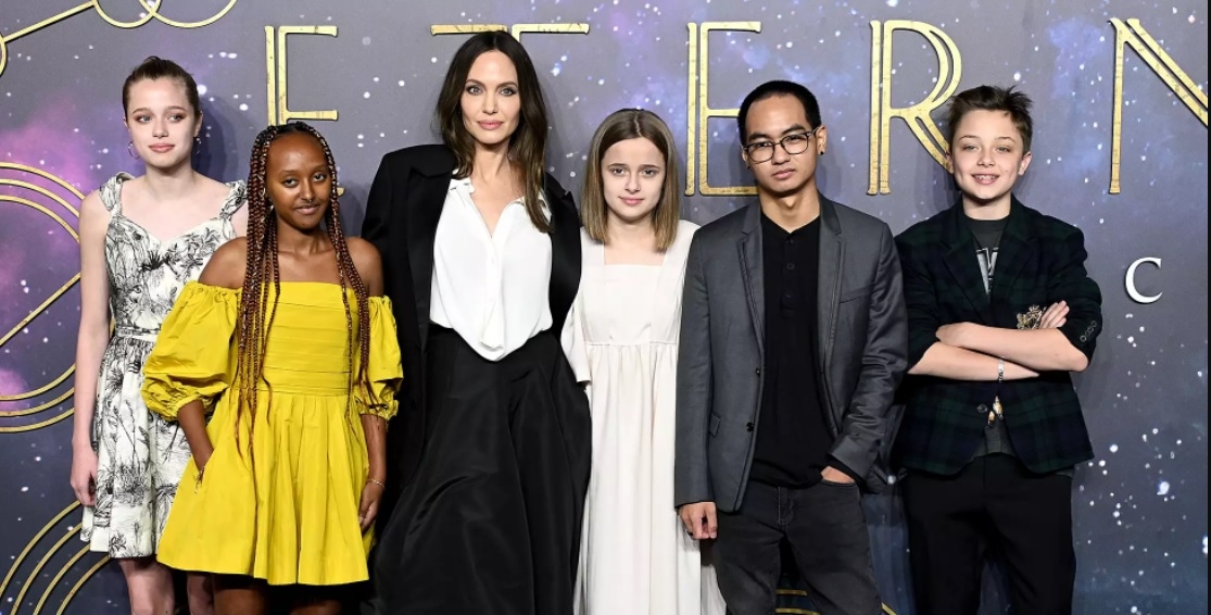 毕安离婚孩子们选边站  养子女全挺安祖莲娜