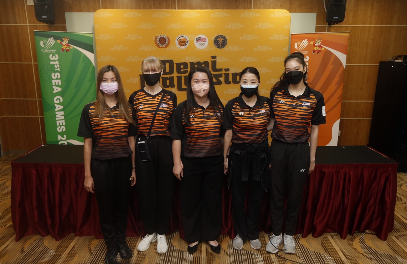 河内东运会韵律操  雪嫣领衔大马争2金