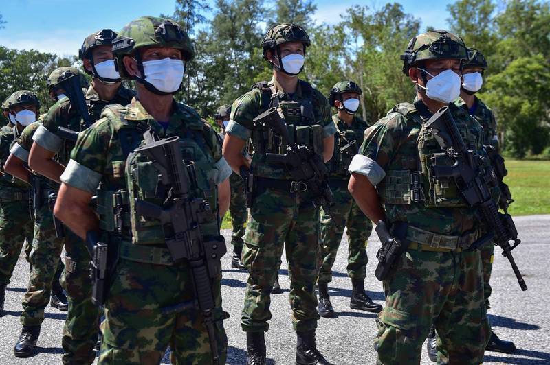 泰国海军新训 荒谬教官竟迫新兵吞下精液