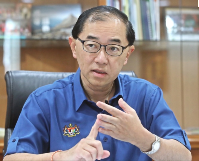 版头∕教育师资课题 - 马汉顺建议开放第二轮面试，解决18702教师计划未填补的空缺