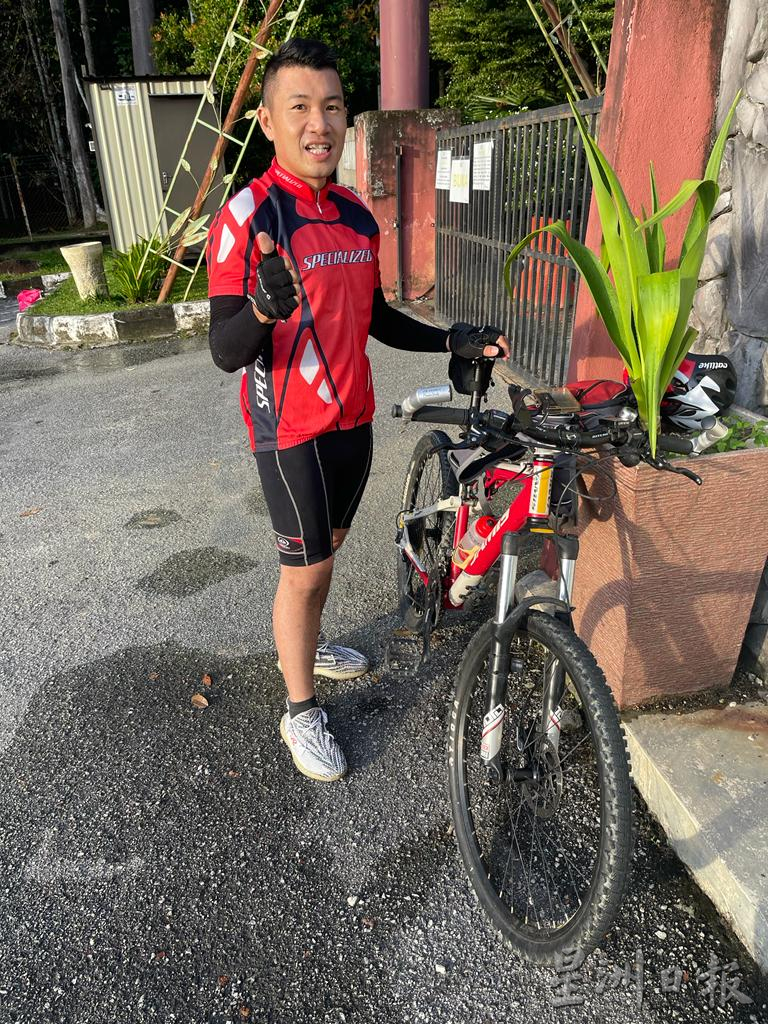 独家|34岁纸包鸡小贩公开征婚 “我的恋爱经验零” 