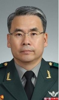 看世界两图/尹锡悦公布8部长人选 前联合参谋本部议长将任防长