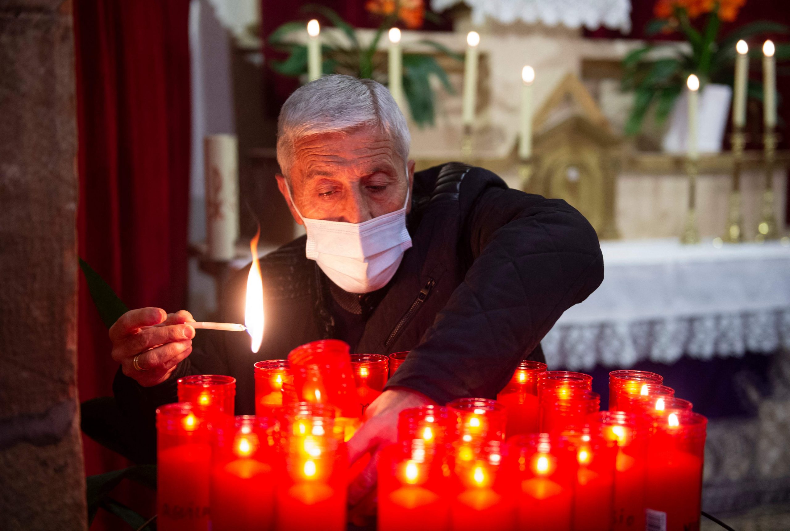 看世界各国耶稣受难日与复活节仪式