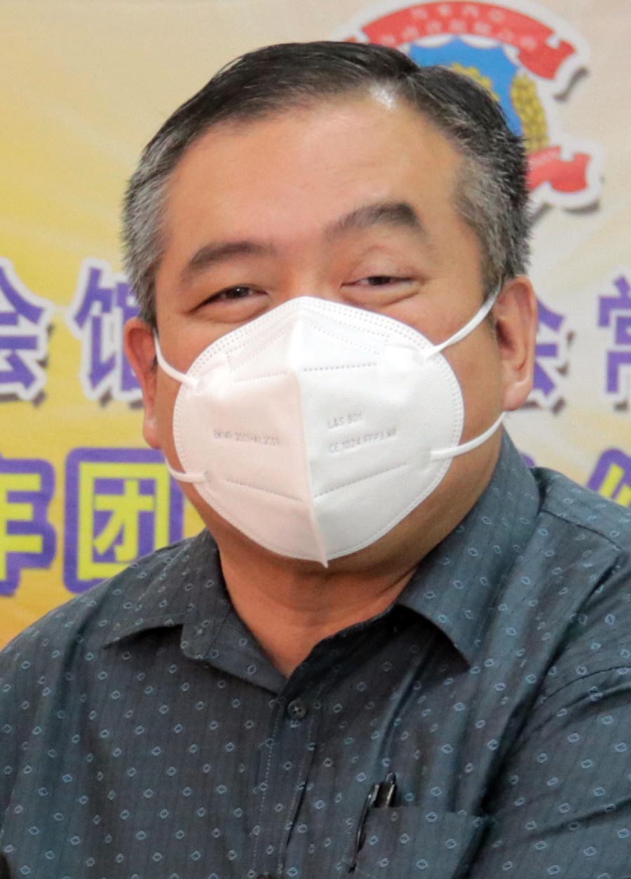 社团先观望再打算 复办活动不心急