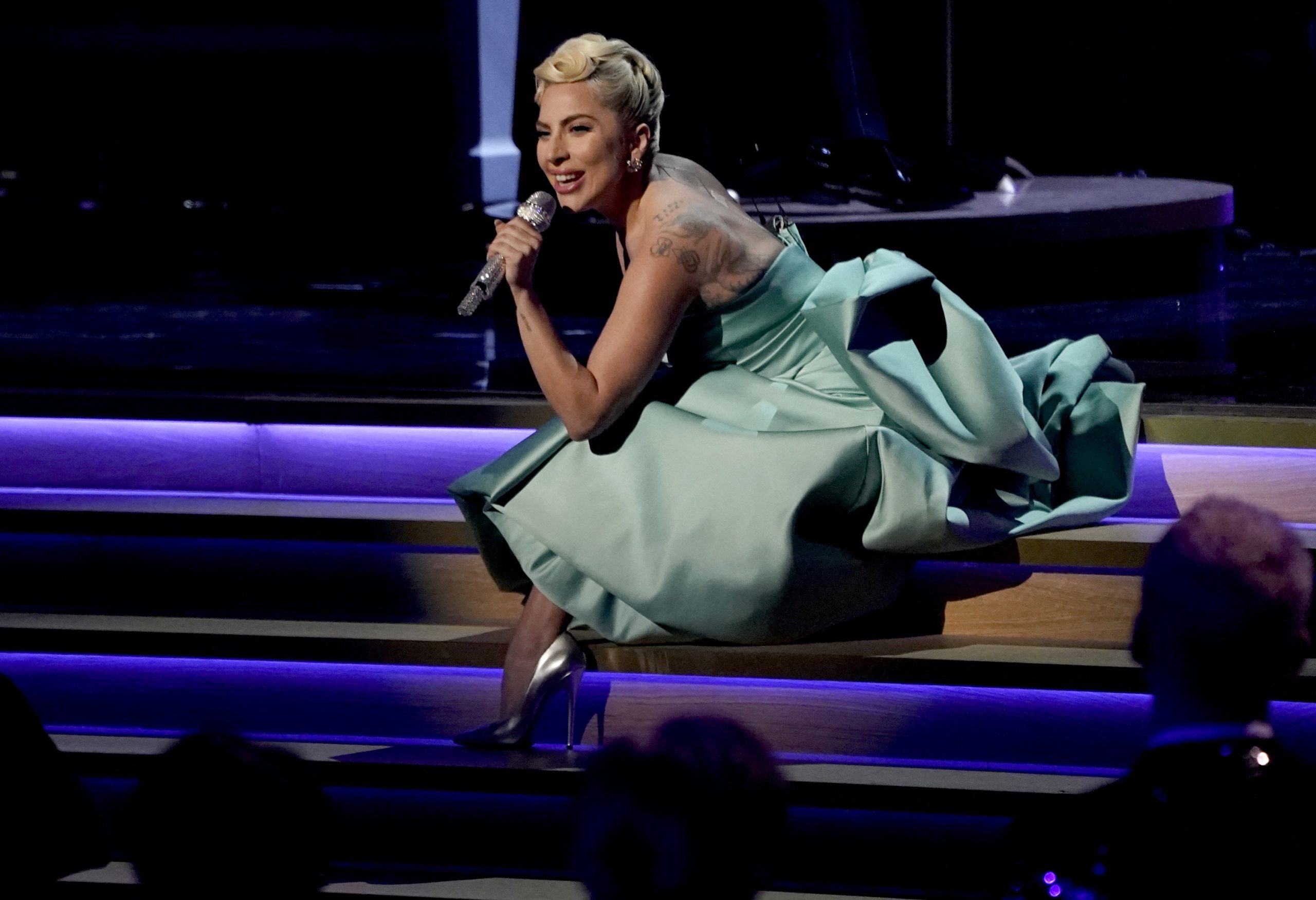 第64届格林美|庄巴蒂斯特5奖大赢家 BTS空手归