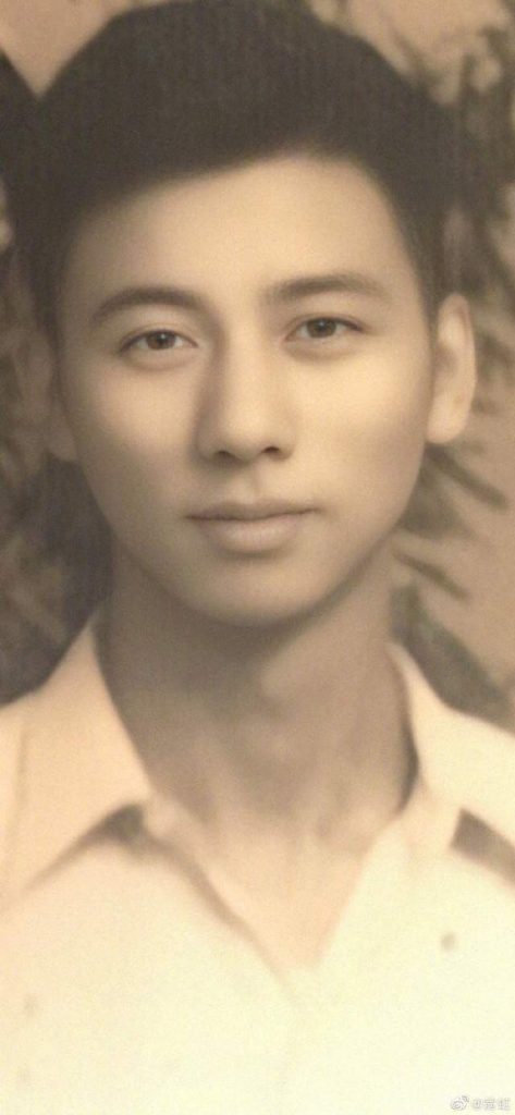  翁虹为父亲庆95岁高寿 曝翁爸打3剂疫苗仍染疫