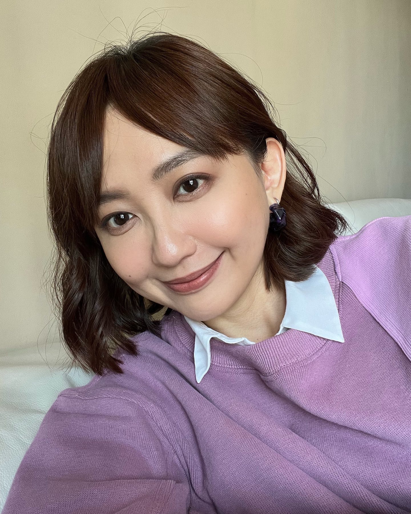 艺人DJ声援沈可婷 黄明志以全黑图控诉