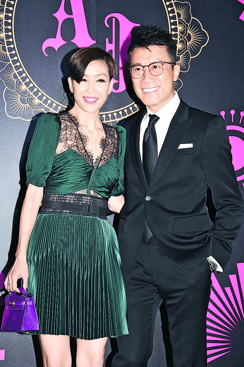 被误会富贵生活靠男人 伍咏薇自豪从未被包养