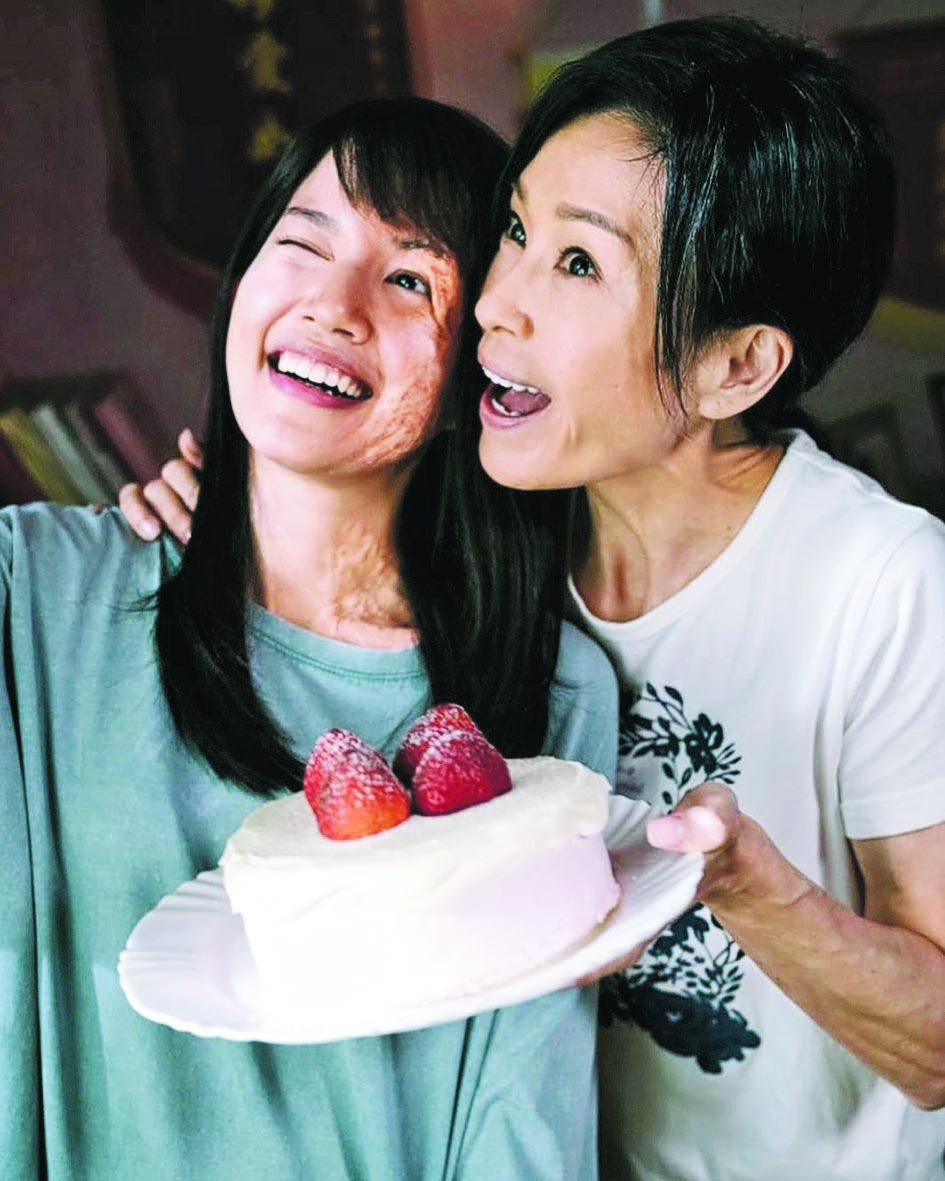 被误会富贵生活靠男人 伍咏薇自豪从未被包养