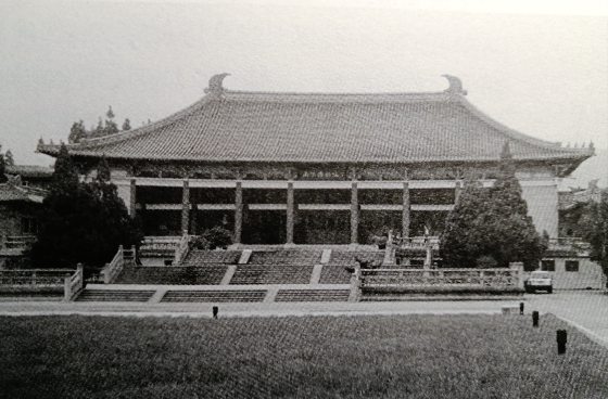 谢诗奇／理想的神殿