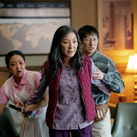 费比安／《Everything Everywhere All at Once》杨紫琼的大女主电影