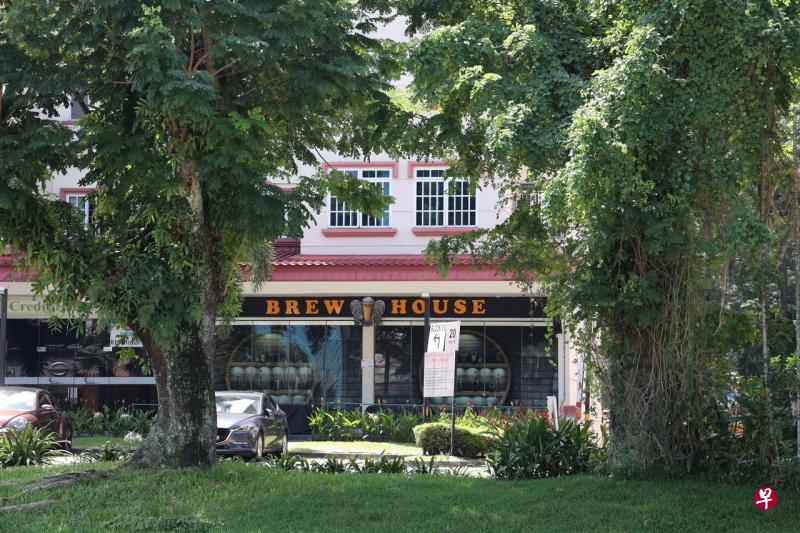 闯餐馆厕所 男顾客非礼女顾客