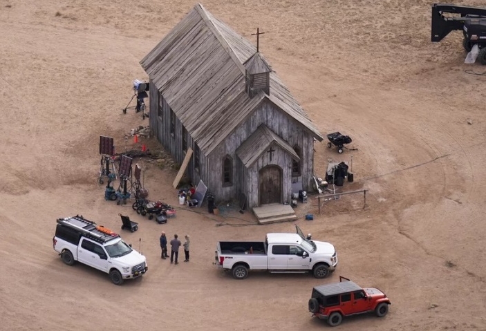 阿历宝云甩误杀摄影师罪嫌？制作公司严重违规被罚58万	