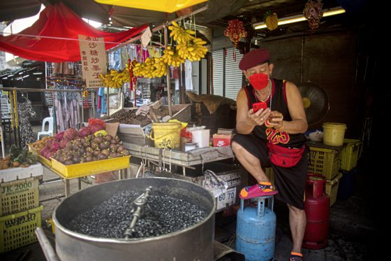 陈子韩/有些人选择忙碌