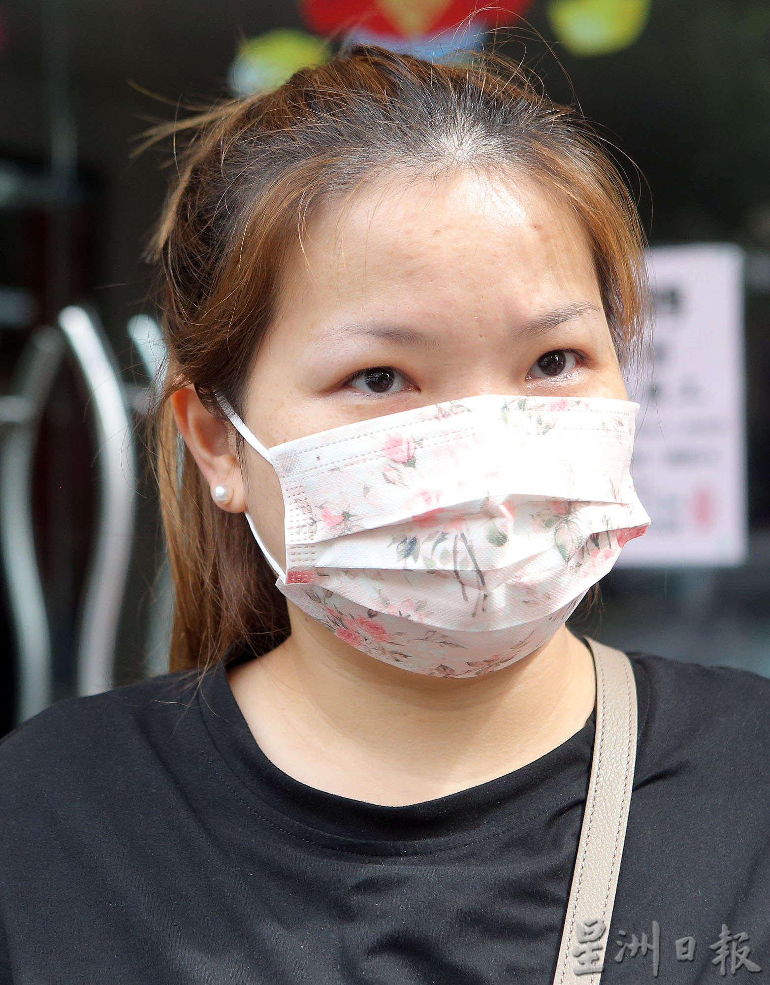 霹:封面主文/新加坡游子回乡团聚尝美食 怡保点心楼好热闹