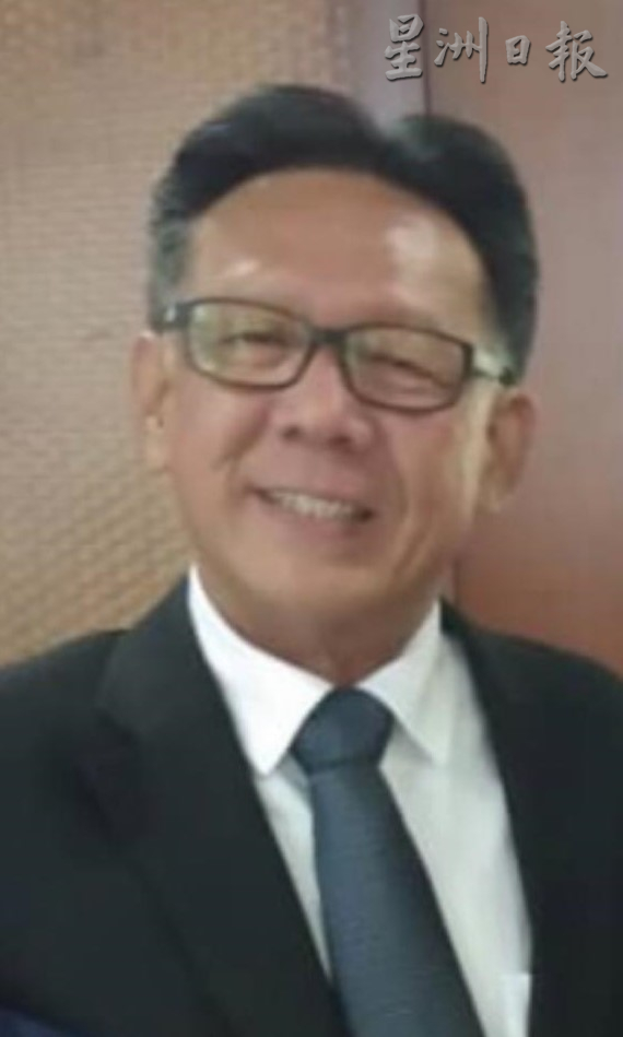 霹：第二版头／第二剂加强针 年长者持观望态度